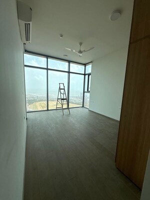  Office Space For Rent in Piramal Mahalaxmi, Mahalaxmi
