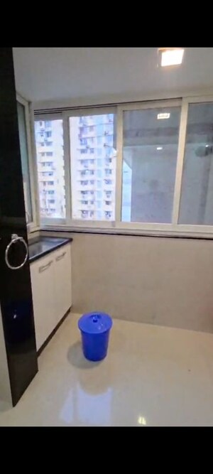 Team Area in 3 BHK Apartment at Sandesh Nagar – for Rent