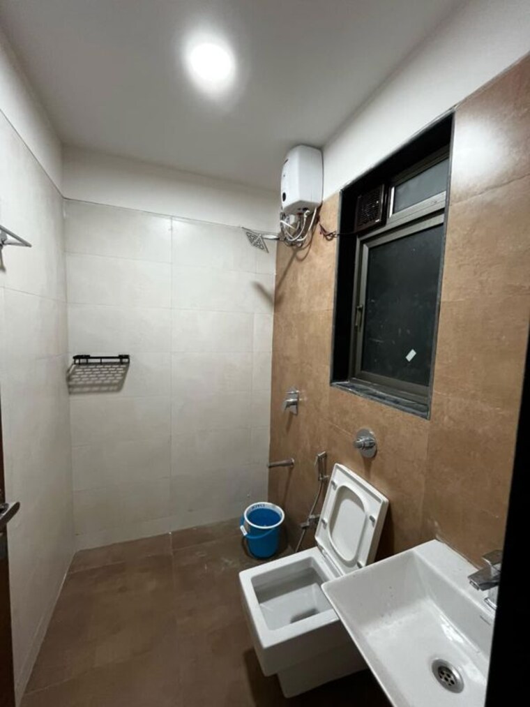 Bathroom, gundecha-valley-of-flowers 1 Bedroom 595 Sq.Ft. Apartment In Kandivali East Mumbai 10485422
