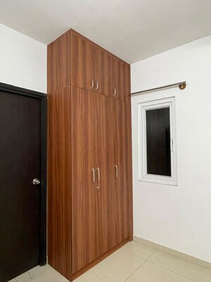 Room in 2 BHK Apartment at Shriram 107 South East, Attibele – for Rent