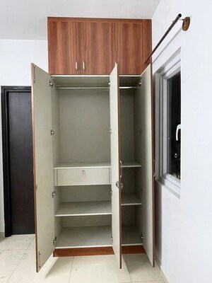 Room in 2 BHK Apartment at Shriram 107 South East, Attibele – for Rent