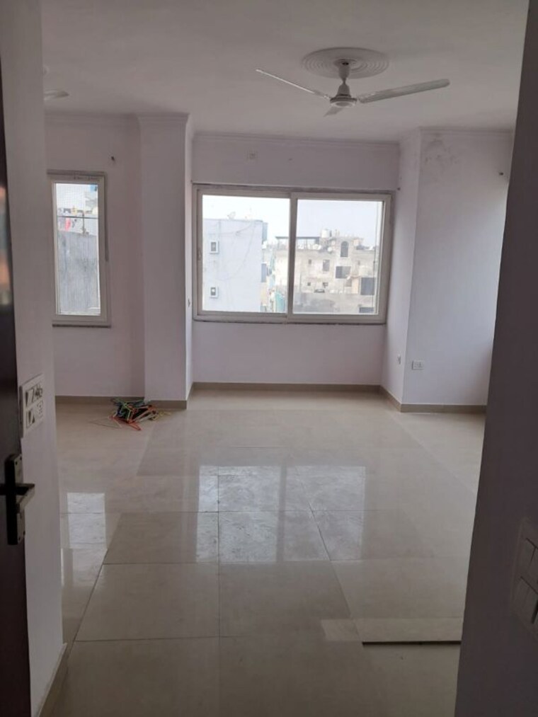 Room, wave city 2 Bedroom 1285 Sq.Ft. Apartment In Wave City Ghaziabad 10485451