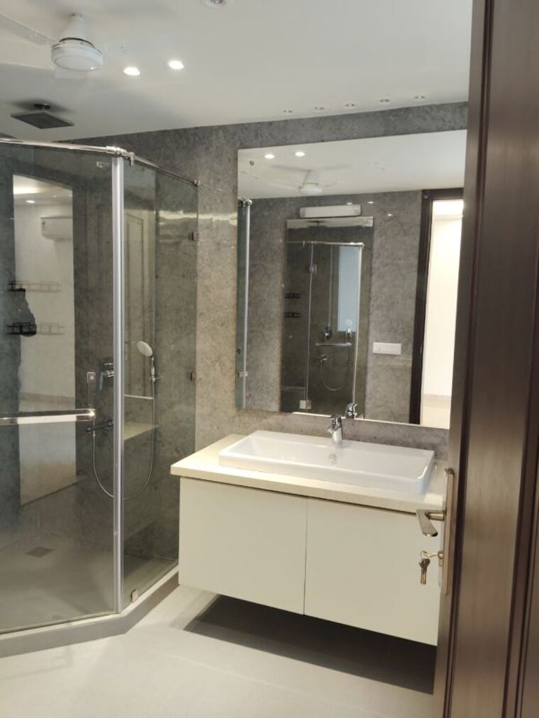 Kitchen, safdarjung enclave 4 Bedroom 2400 Sq.Ft. Builder Floor In Safdarjung Enclave Delhi 10485483