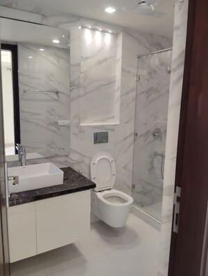 Bathroom in 4 BHK Builder Floor at Safdarjung Enclave – for Rent