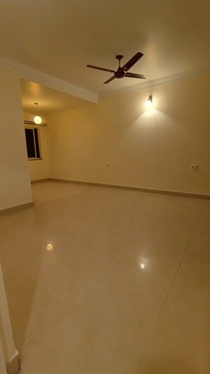 Room in 3 BHK Independent House at Richmond Town – for Rent