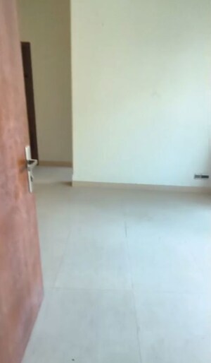 Room in 2.5 BHK Builder Floor at Sohna Sector 35 – for Sale