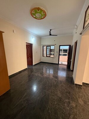 2 BHK Builder Floor For Rent in Akshya Nagar