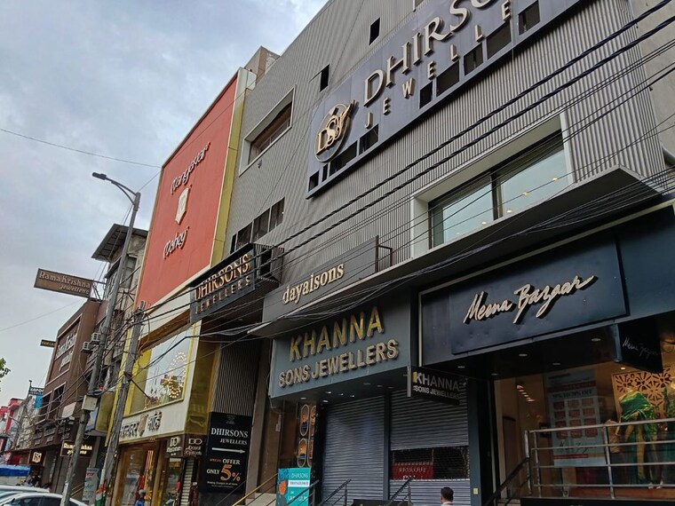 Exterior View, chattarpur Commercial Shop 5562 Sq.Ft. In Chattarpur Delhi 10485478