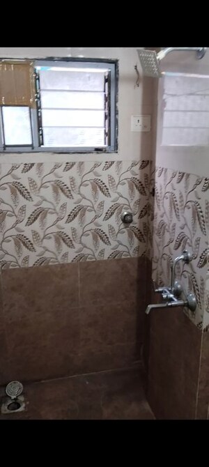 Bathroom in 1 BHK Apartment at Archin Building, Vashi Sector 14 – for Rent
