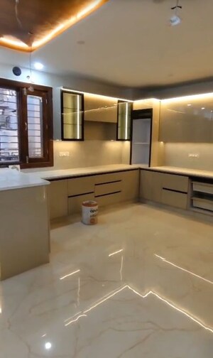 Kitchen in 3.5 BHK Builder Floor at Sector 8 – for Sale