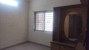 Room in 3 BHK Apartment at Jubilee Hills – for Rent