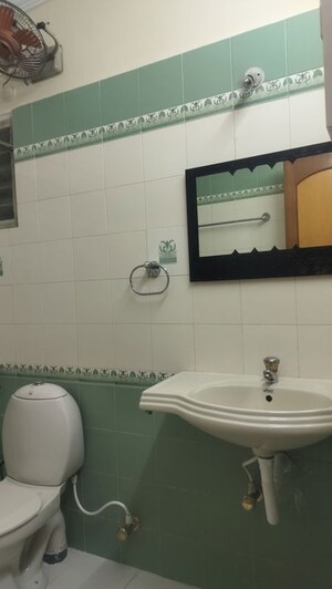 Bathroom in 3 BHK Apartment at Banjara Hills – for Rent