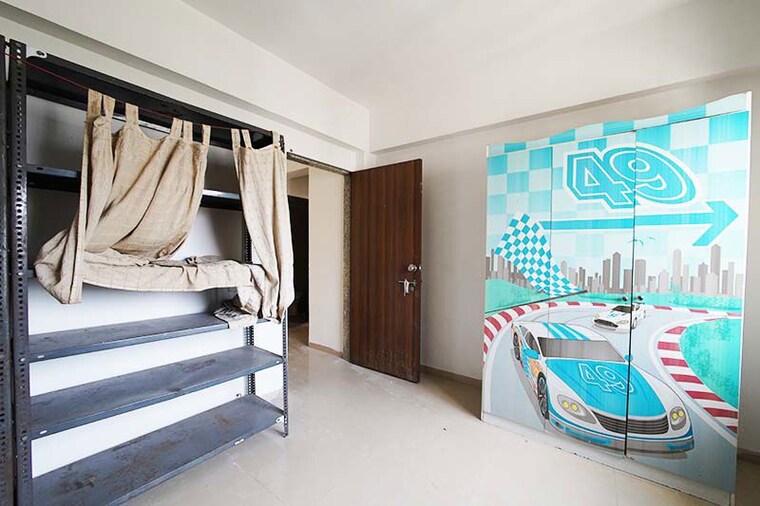  Parking, vaishnodevi circle 2 Bedroom 120 Sq.Ft. Apartment In Vaishnodevi Circle Ahmedabad 10485654