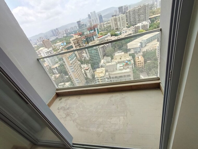Balcony, kalpataru-vienta 3 Bedroom 1622 Sq.Ft. Apartment In Kandivali East Mumbai 10485637