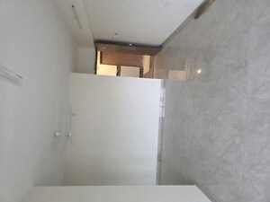 Room in 2 BHK Apartment at Videocon Laxmi Narayan Krupa, Vile Parle West – for Rent