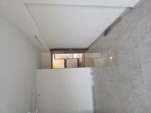 Room in 2 BHK Apartment at Videocon Laxmi Narayan Krupa, Vile Parle West – for Rent
