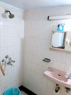 Bathroom in 1 BHK Apartment at Hind Mansion Apartments, Mahim West – for Rent
