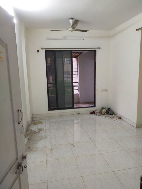 1 BHK + Study Room 600 Sq.Ft. Apartment in Amrutdhara CHS