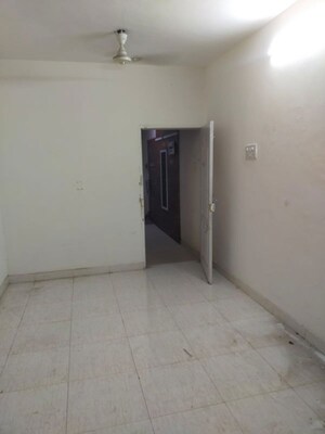 Room in 1 BHK Apartment at Amrutdhara CHS, Kharghar – for Rent