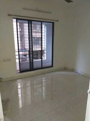 Room in 1 BHK Apartment at Amrutdhara CHS, Kharghar – for Rent