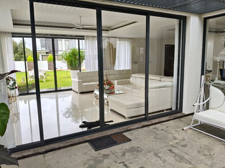 Balcony, prestige-golfshire 4 Bedroom 5896 Sq.Ft. Villa In Nandi Hills Bangalore 10485668