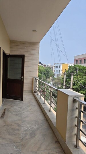 Balcony in 3 BHK Builder Floor at Rohini Sector 18 – for Rent
