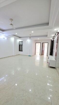 4 BHK + Basement Builder Floor For Sale in Freedom Fighters Enclave