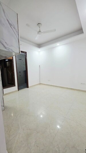 Room in 4 BHK Builder Floor at Freedom Fighters Enclave – for Sale