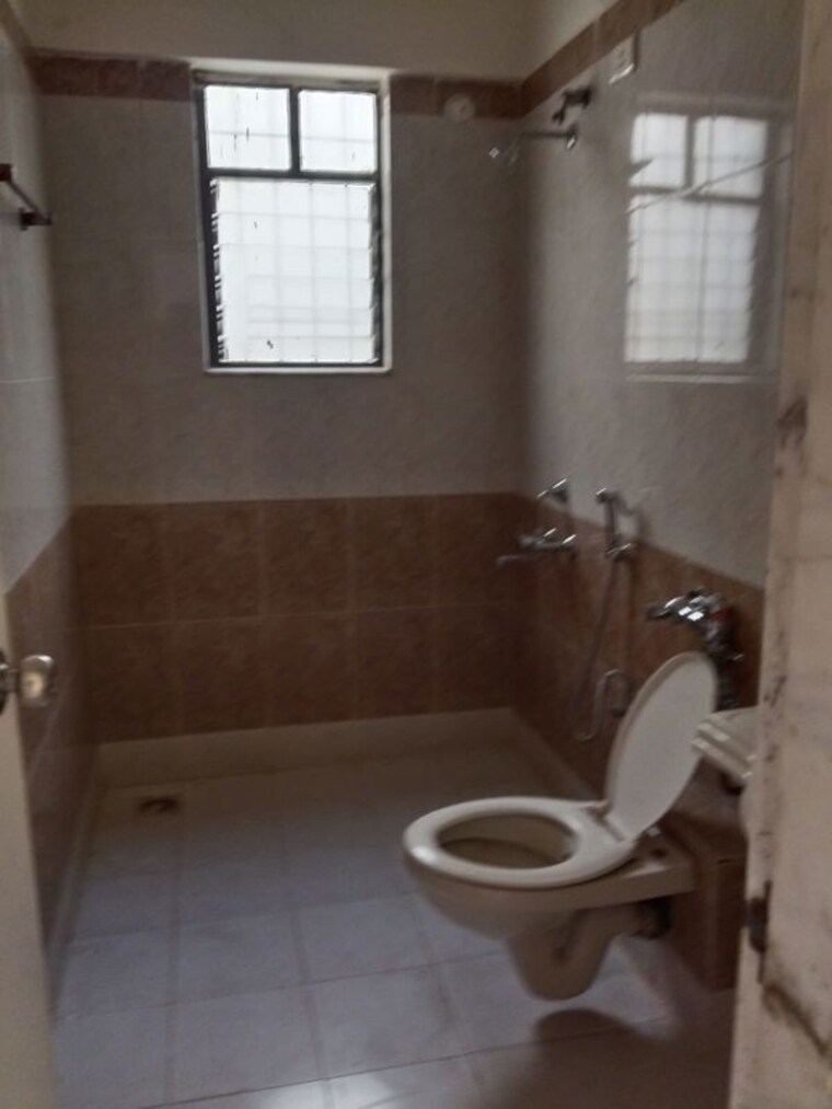 Bathroom, rohan-mithila 2.5 Bedroom 1520 Sq.Ft. Apartment In Viman Nagar Pune 10485720