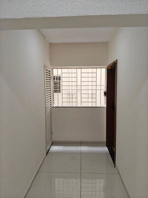 Furnished Amenities in 2 BHK Apartment at Saiguru Uday Heights, Kharadi – for Rent