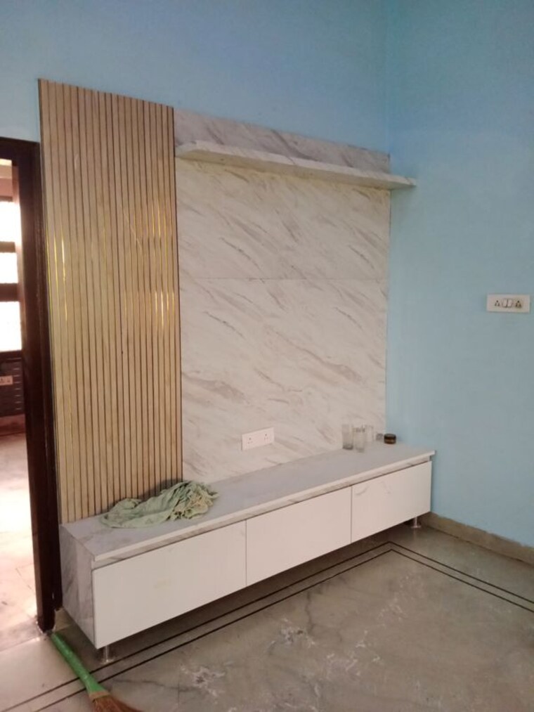 Balcony, huda 2.5 Bedroom 1835 Sq.Ft. Builder Floor In Huda Panipat 10485721