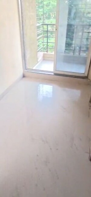 Room in 1 BHK Apartment at Ganesh Arcade Karanjade, Karanjade – for Sale