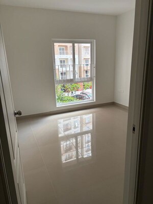Room in 3 BHK Apartment at Brigade El Dorado, Bagaluru – for Sale