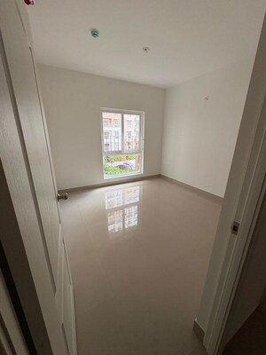 Room in 3 BHK Apartment at Brigade El Dorado, Bagaluru – for Sale