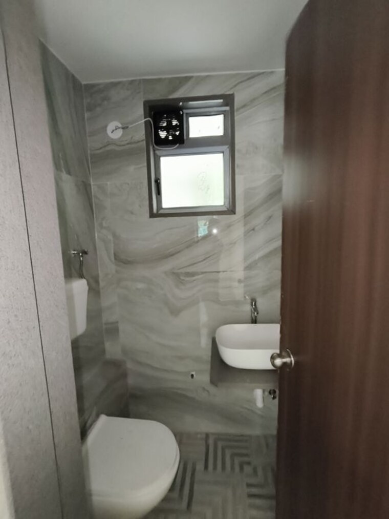 Bathroom, akshay-chs-andheri-east Commercial Shop 450 Sq.Ft. In Andheri East Mumbai 10485742