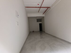 Room in  Shop at Akshay CHS Andheri East, Andheri East – for Rent