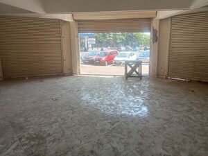 Parking in  Shop at Chawla Plaza, Cbd Belapur Sector 11 – for Rent
