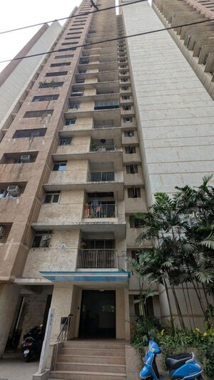 2 BHK Apartment For Rent in Lodha Splendora, Ghodbunder Road