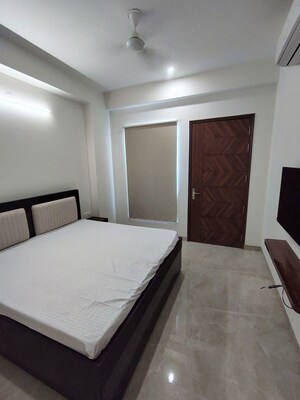 Bedroom in 1 BHK Builder Floor at Sector 47 – for Rent