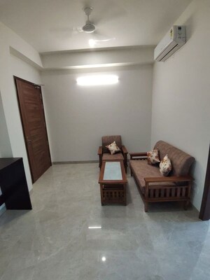Living Room in 1 BHK Builder Floor at Sector 48 – for Rent