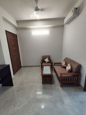 Living Room in 1 BHK Builder Floor at Sector 48 – for Rent