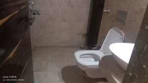 Bathroom in 2 BHK Apartment at Thane West – for Rent