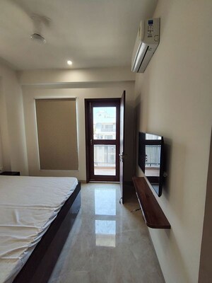 Building Lobby in 1 BHK Builder Floor at Sector 46 – for Rent