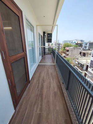 Balcony in 1 BHK Builder Floor at Sector 46 – for Rent