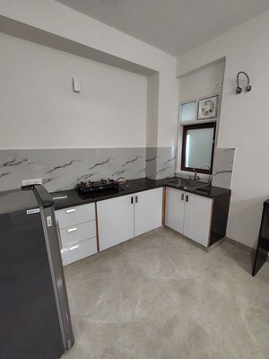 Kitchen in 1 BHK Builder Floor at Sector 46 – for Rent