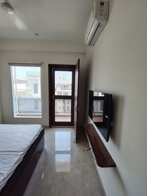 1 BHK Builder Floor For Rent in Sector 46