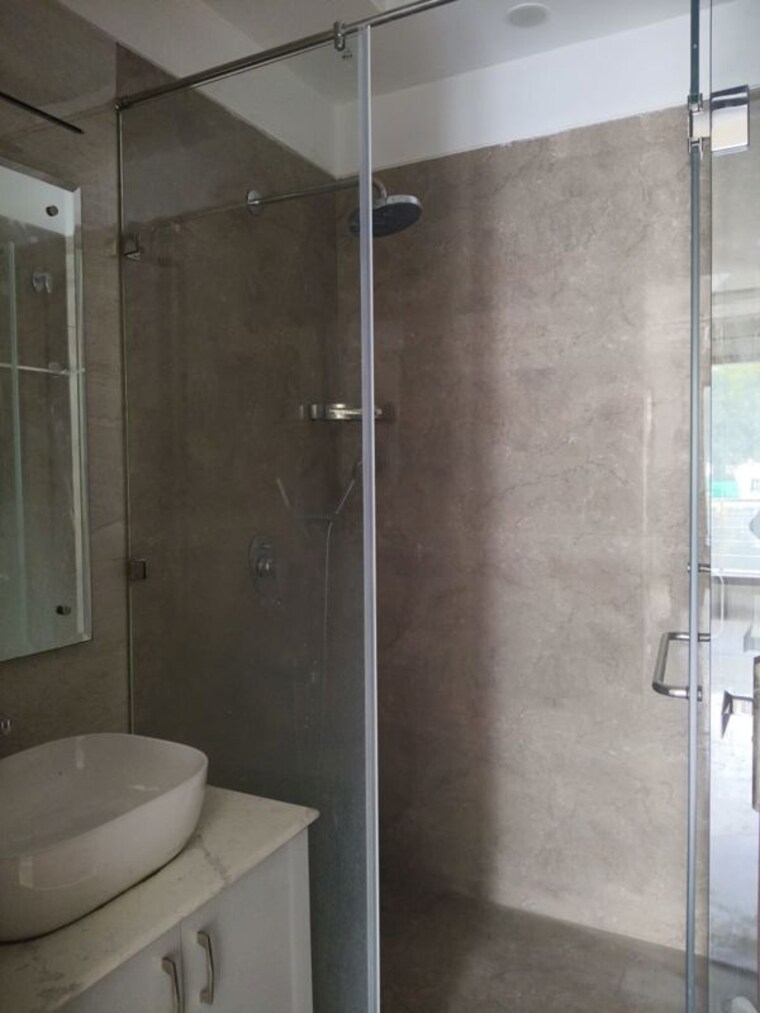 Bathroom, rohini sector 9 3 Bedroom 1200 Sq.Ft. Apartment In Rohini Sector 9 Delhi 10485816