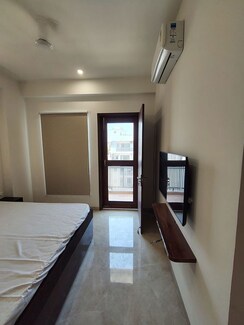 1 BHK Builder Floor For Rent in Sector 44