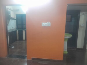 Room in 2 BHK Builder Floor at Nri Layout – for Rent