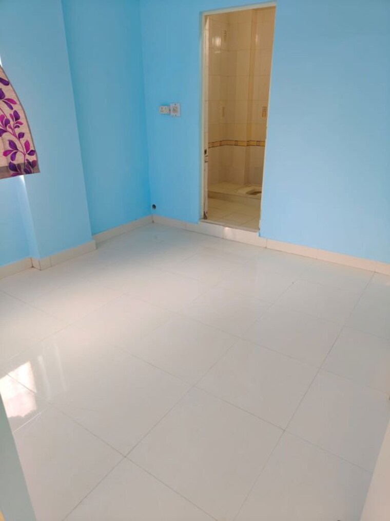 Room, jivraj park 2 Bedroom 1250 Sq.Ft. Apartment In Jivraj Park Ahmedabad 10485829